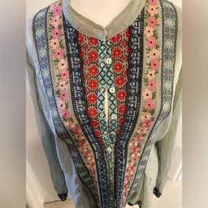 Johnny Was Floral Embroidered Women's Top